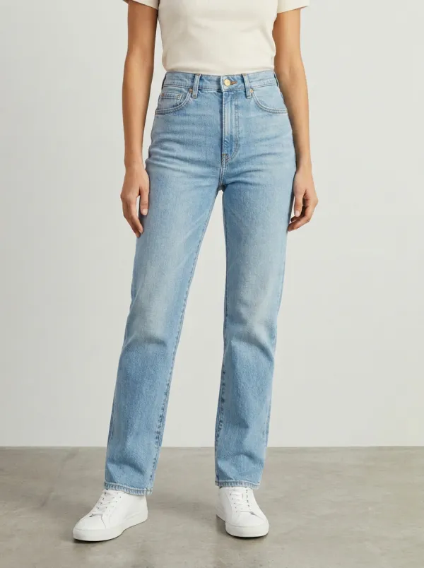 Polished High-Rise Women's Straight-Leg Jeans