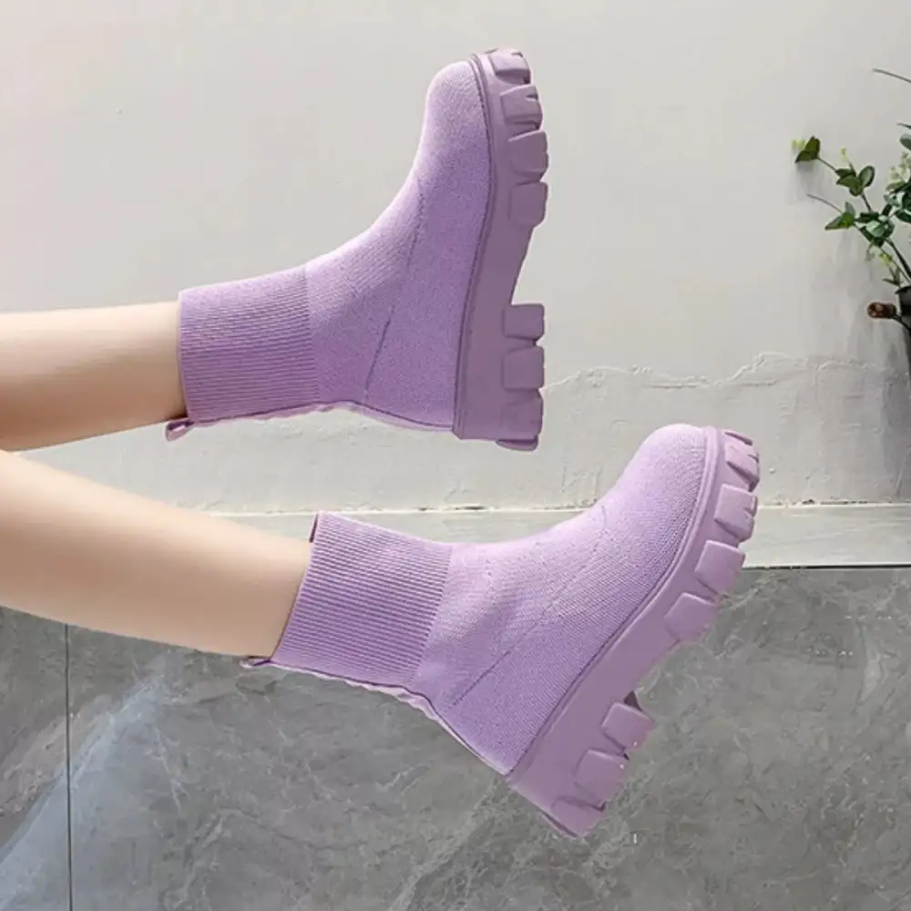 Round Toe Block Heels Boots