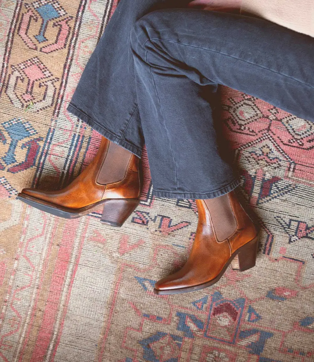 Side Zip Square Toe Leather Refined Ankle Boots
