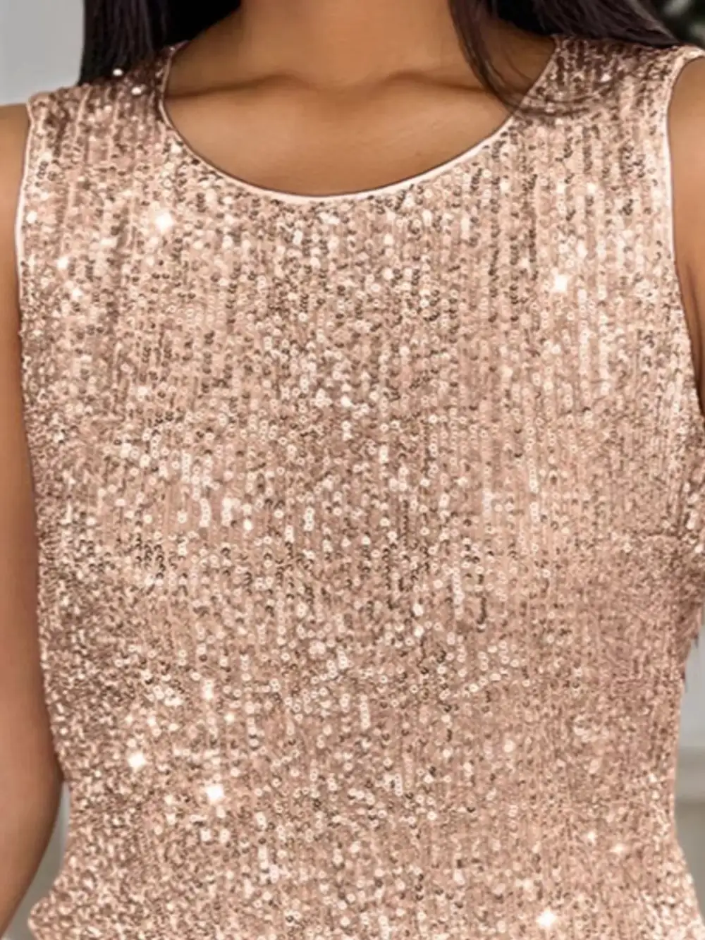 Refined Round-Neck Sequined Tank Top