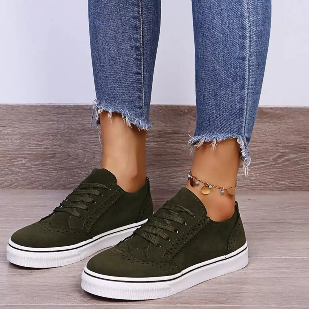Modern Lace-Up Round Toe Sneakers