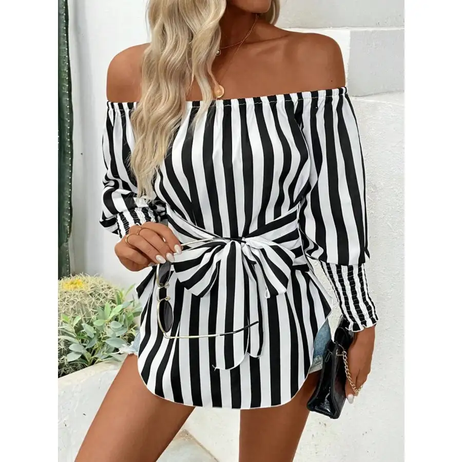 Off-shoulder Long Sleeve Blouse