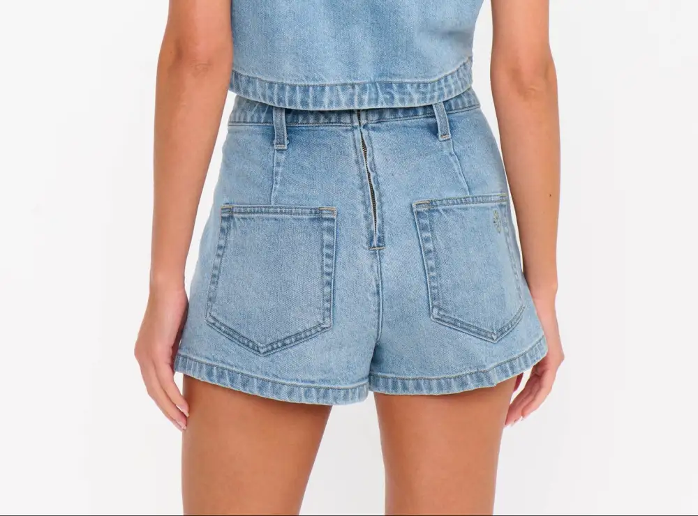 Relaxed Fit Clean Line Skirt