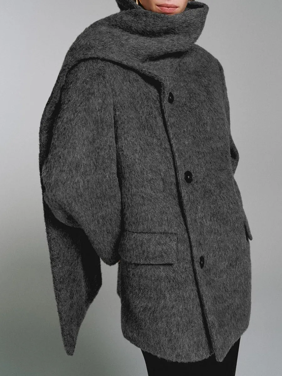 A Loose Laid-Back Commuter Jacket For Ladies