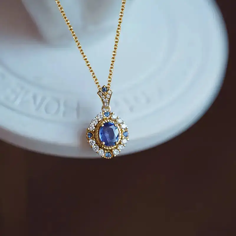 Hammered Minimal Necklace