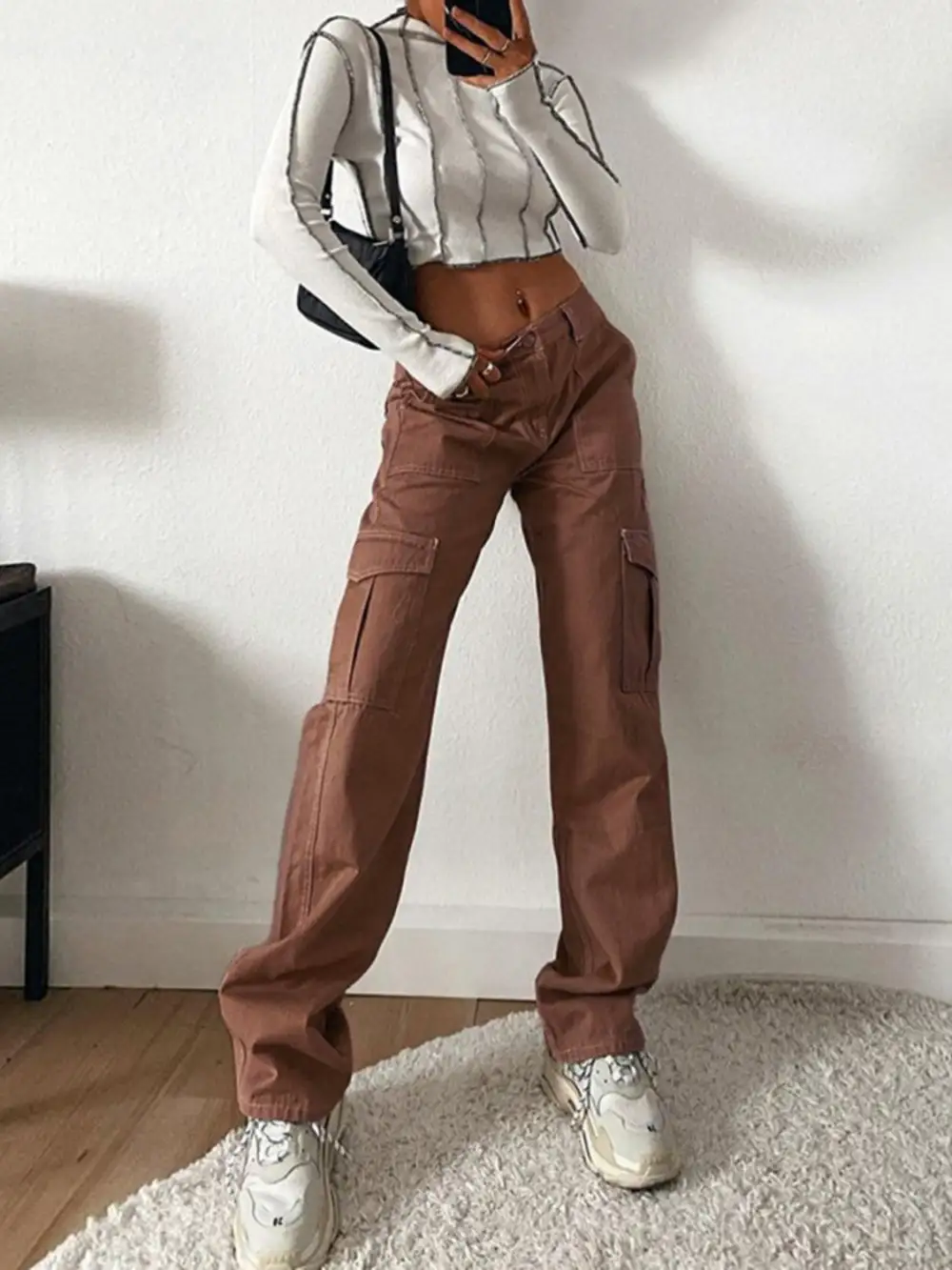 Laid-Back Washed Pocketed Stretch Straight Leg Jeans