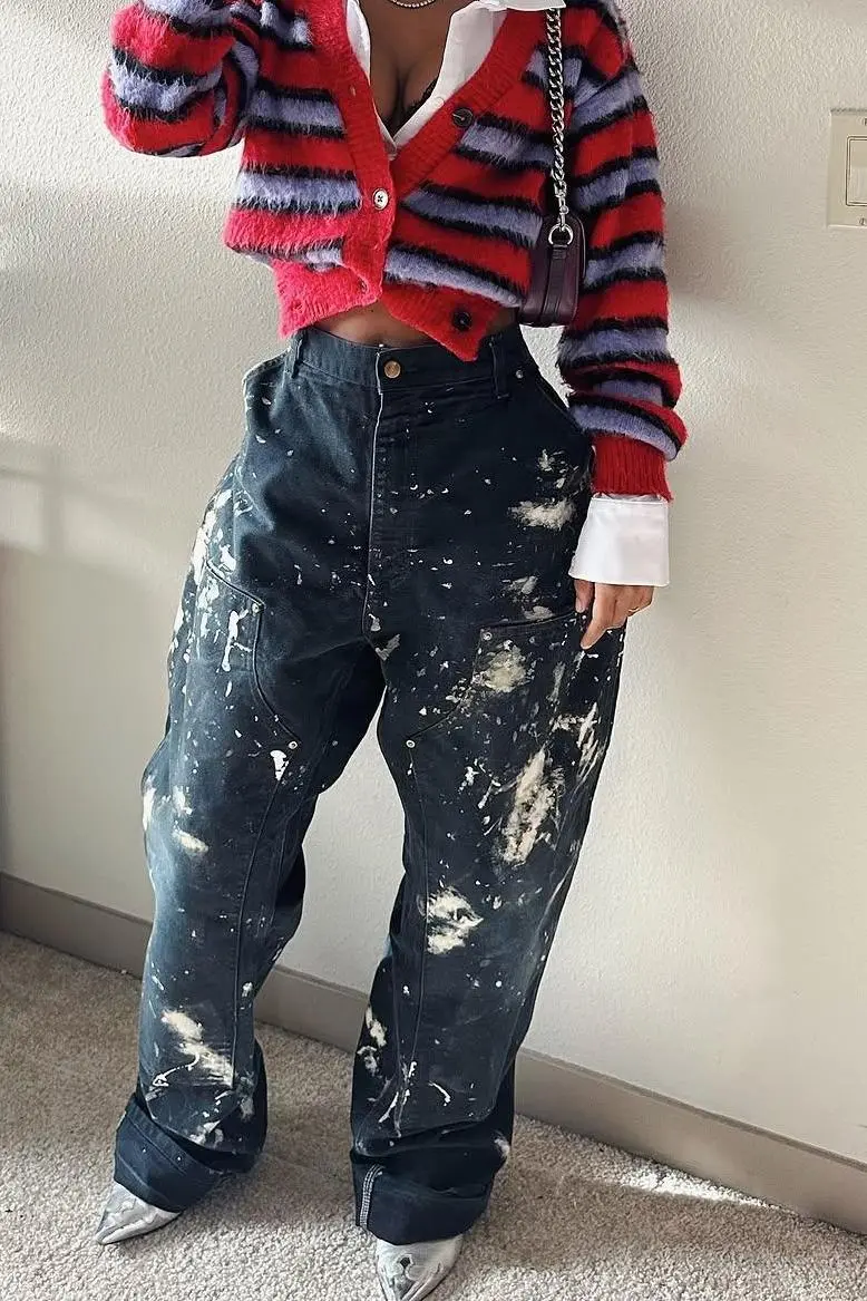Mid-Rise Relaxed Jeans
