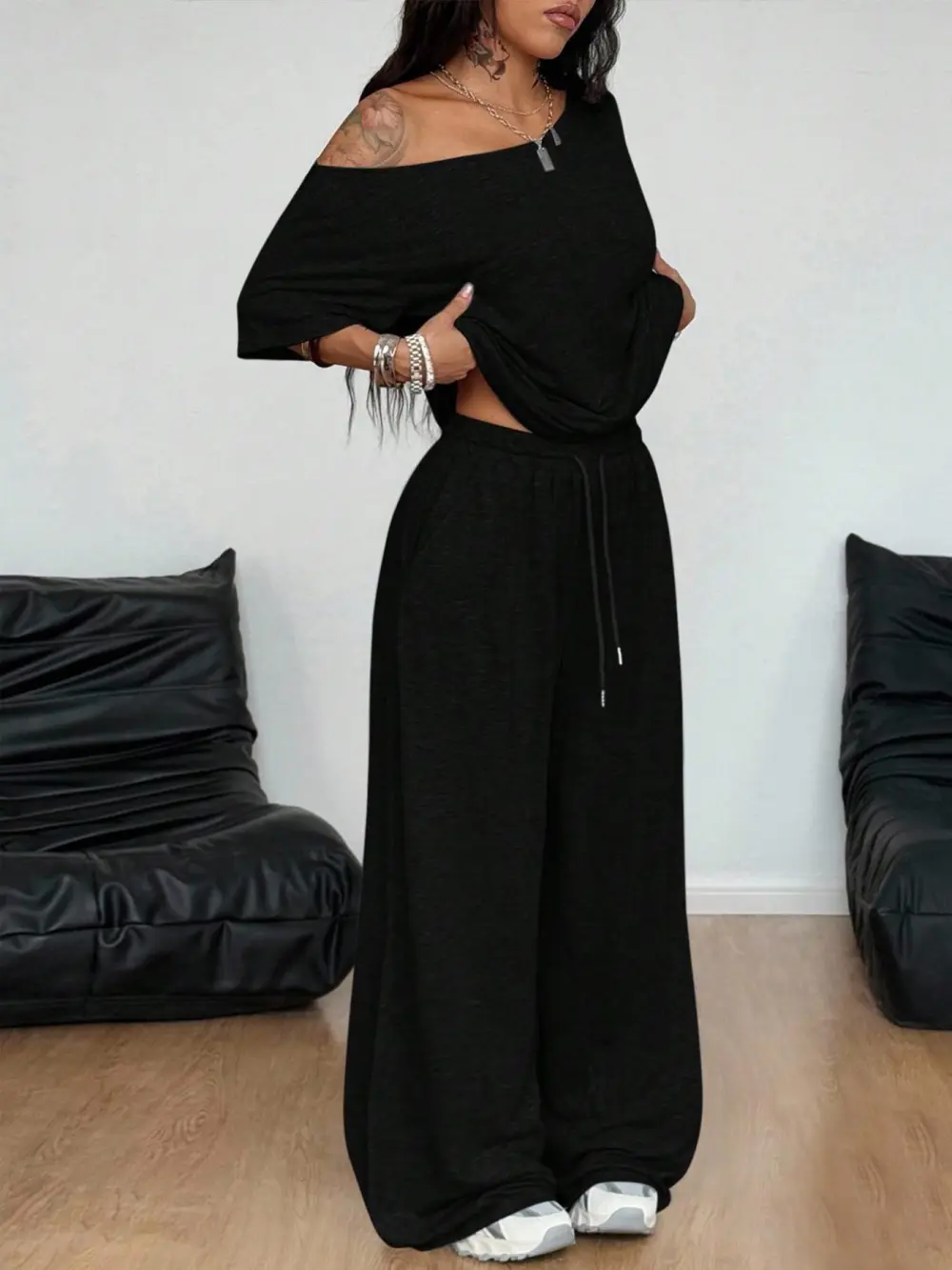 Women’s Casual Two-Piece Set – Wide-Leg Pants & Slant Neck Top