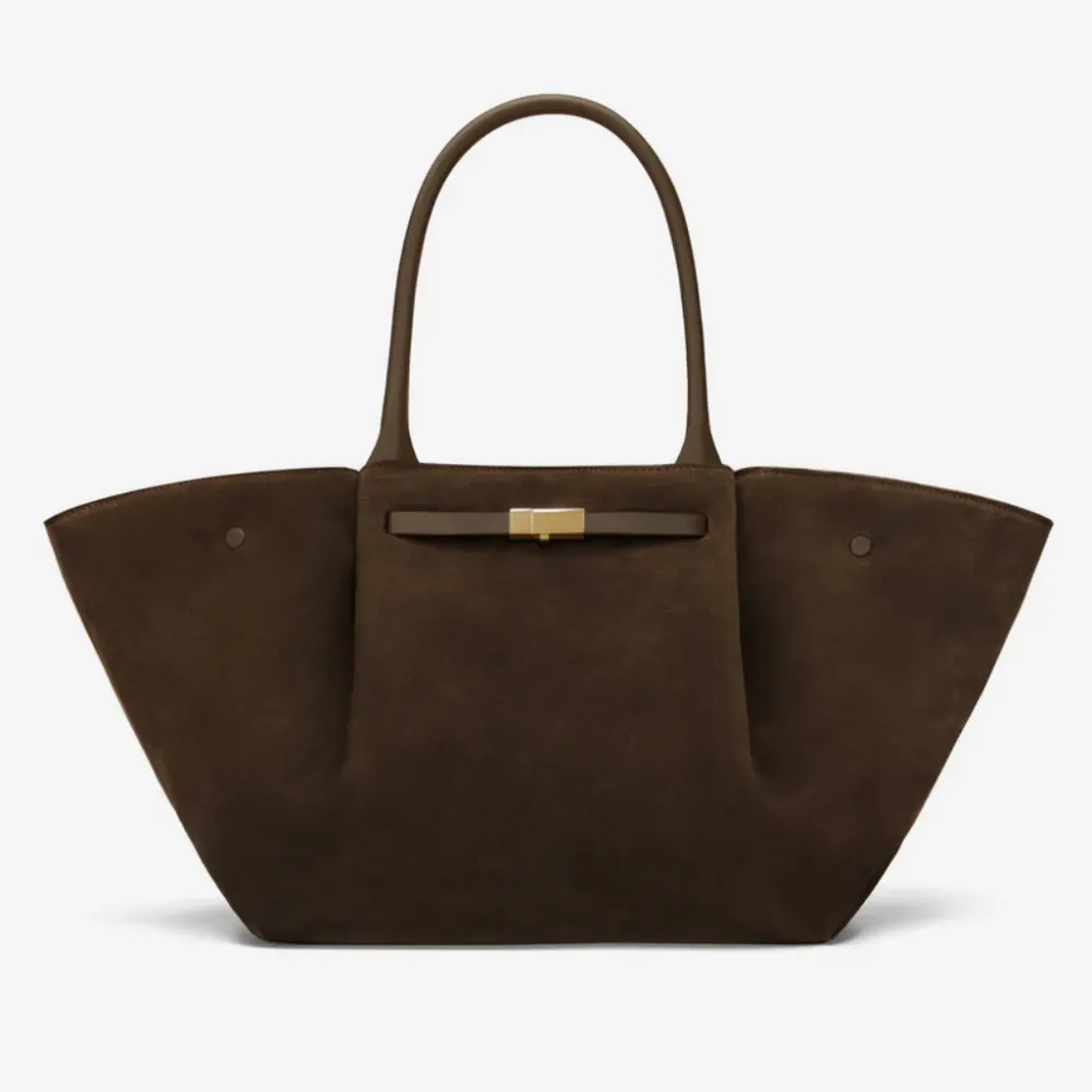 Minimal Soft Grain Handbag