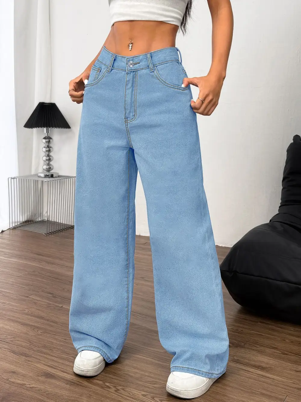 Sharp Wide Leg Embroidered Denim Jeans