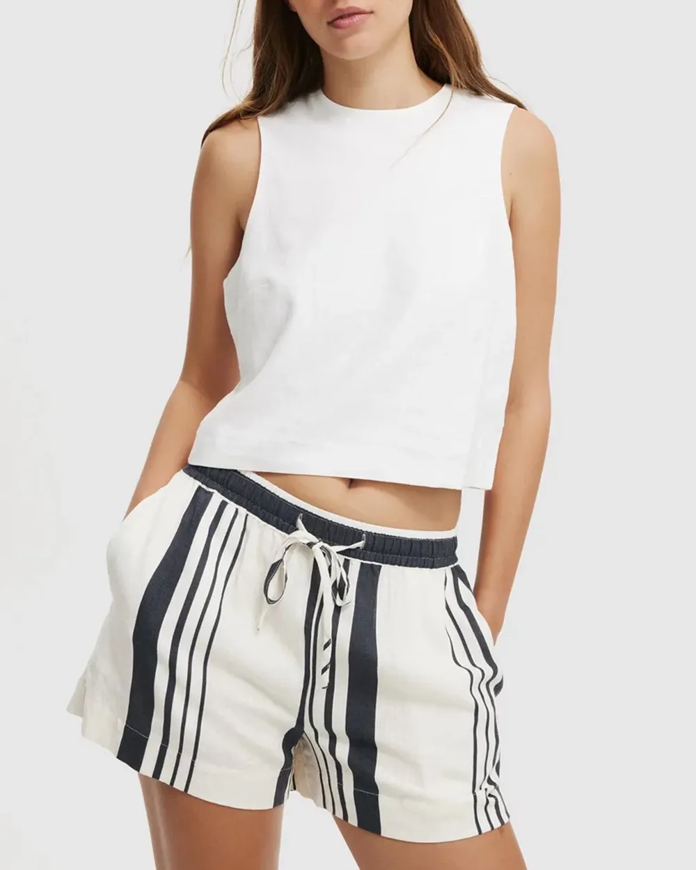 cotton and linen drawstring shorts