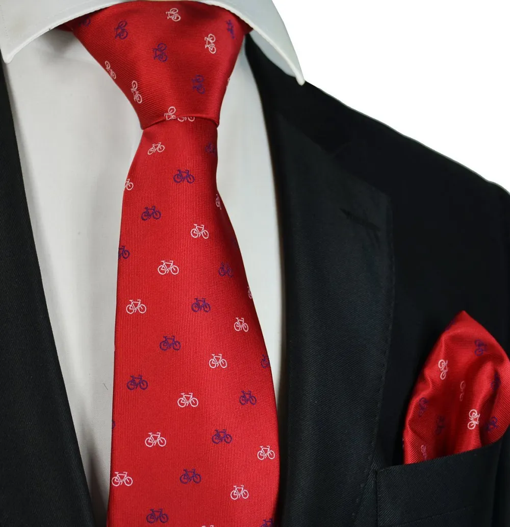 Timeless Classic Men's Necktie With Pocket Square