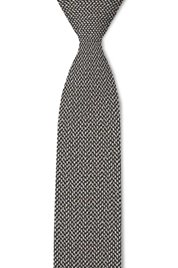 Balanced Novelty Pattern Necktie