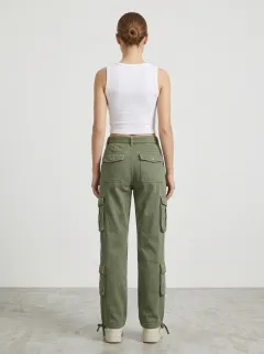 Movement Multi Pocket Detail Women's Multi Pocket Cargo Pants