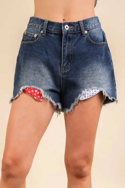 Everyday Raw Hem Pocketed Contrast Washed Denim Shorts
