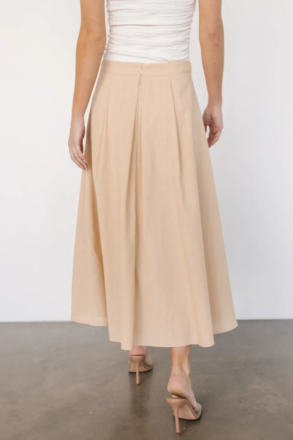High-Waisted Versatile Slimming Skirt