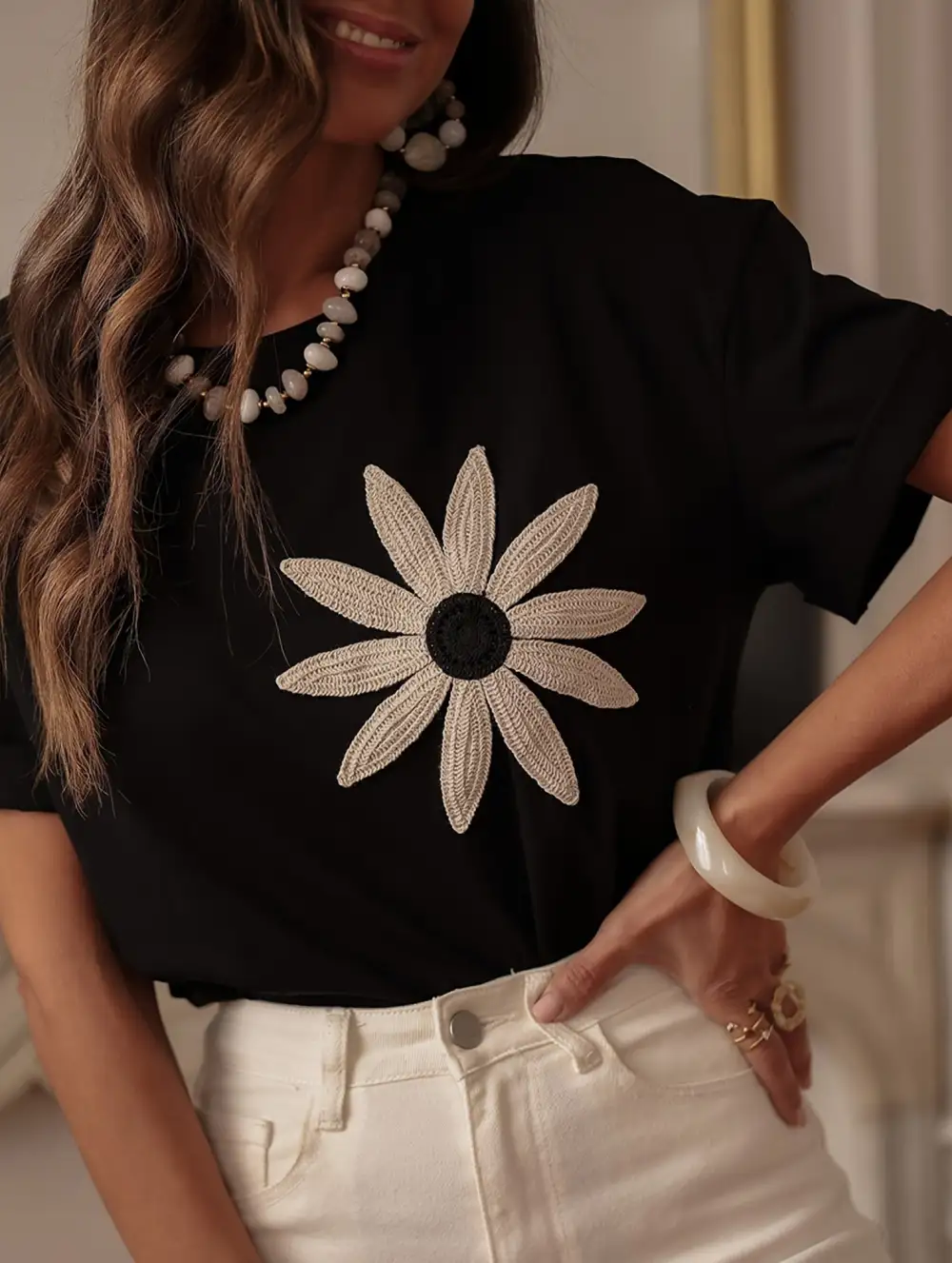 Embroidery Ruched Short Sleeve Tee