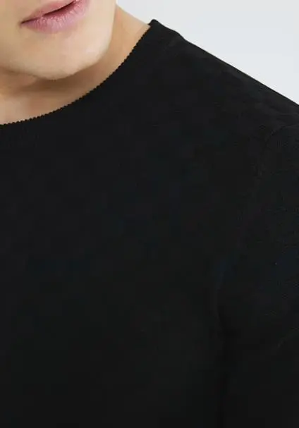 Men's Black Slim Fit Checkerboard T-Shirt