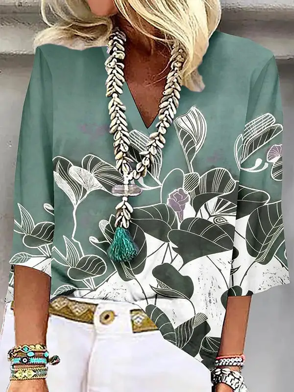 Relaxed Curve Fit Floral Print Three Quarter Sleeves V-Neck T-Shirt