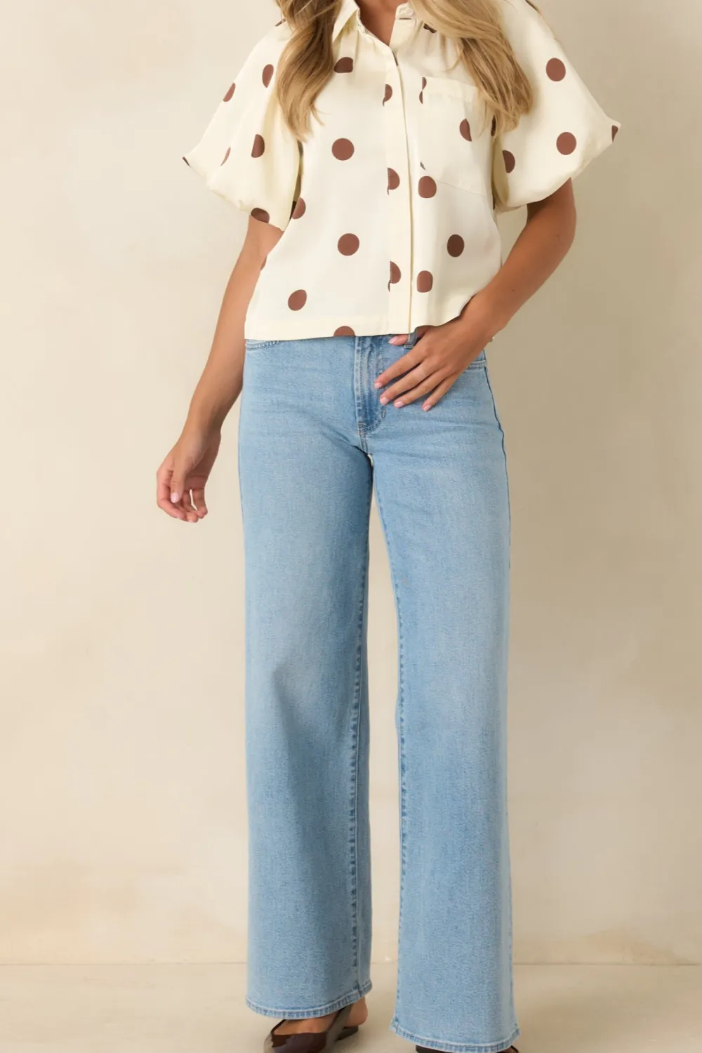 Light Wash Relaxed Straight Leg Jeans
