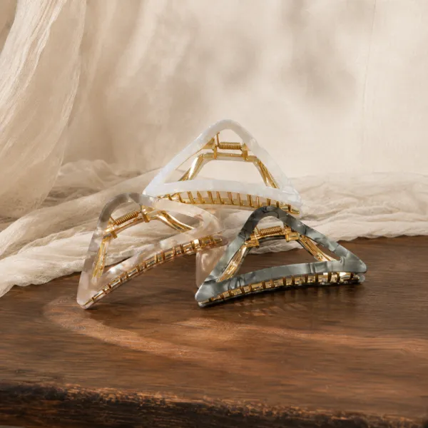 Triangular Hollow Out Hair Hair Claw Clip