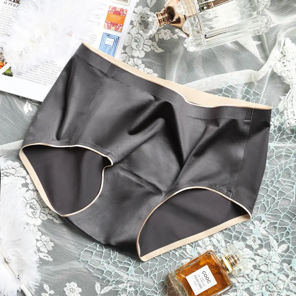 Antibacterial Modal Crotch Seamless Briefs