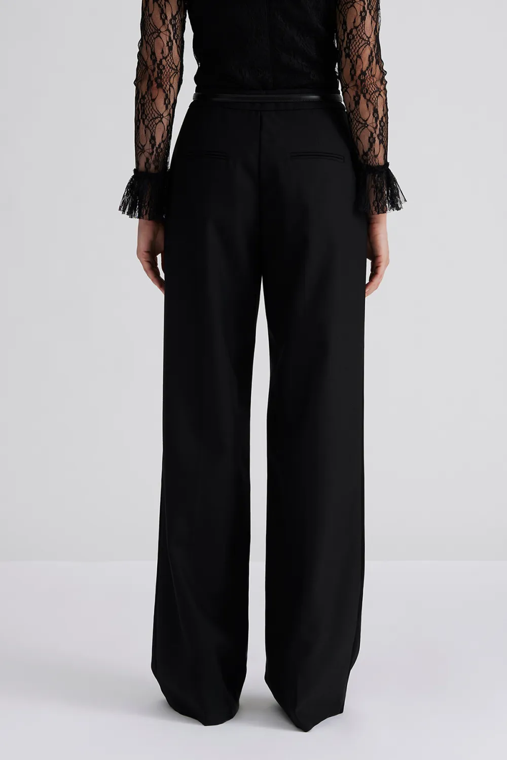 Ruffled Waist Tailored Trousers