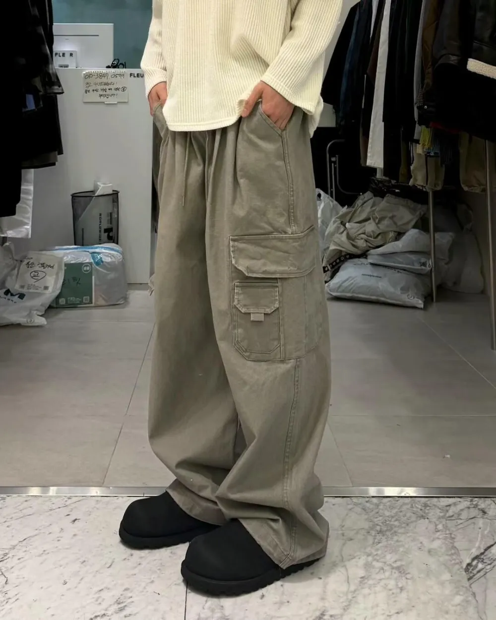 Modern Washed Cuffed Relaxed Cargo Pants