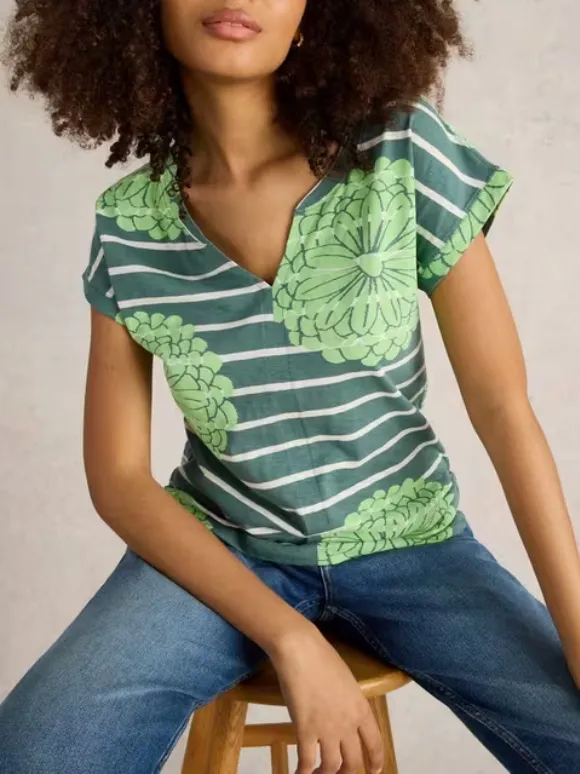 Notch Neck Print T-Shirt