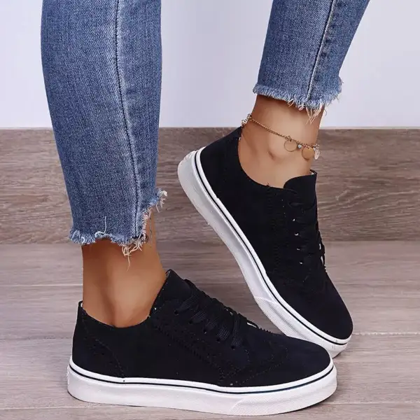 Modern Lace-Up Round Toe Sneakers