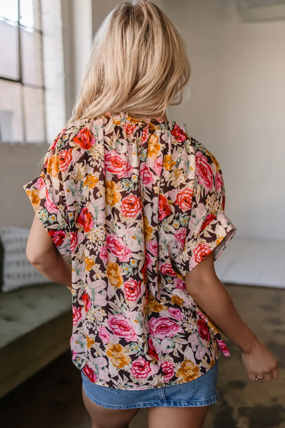 Floral Crew Neck Short Sleeve Blouse