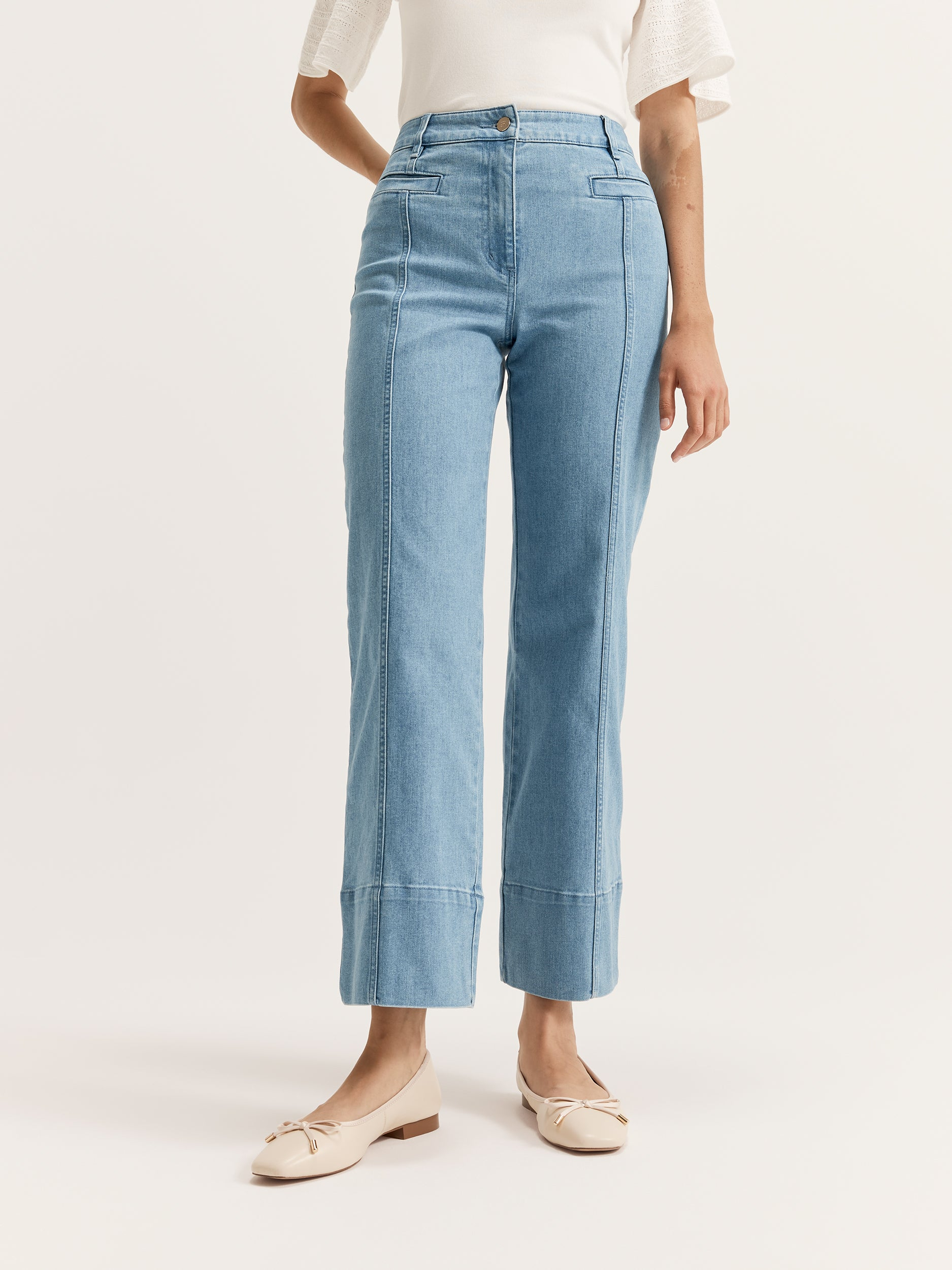 George Straight Leg Jean