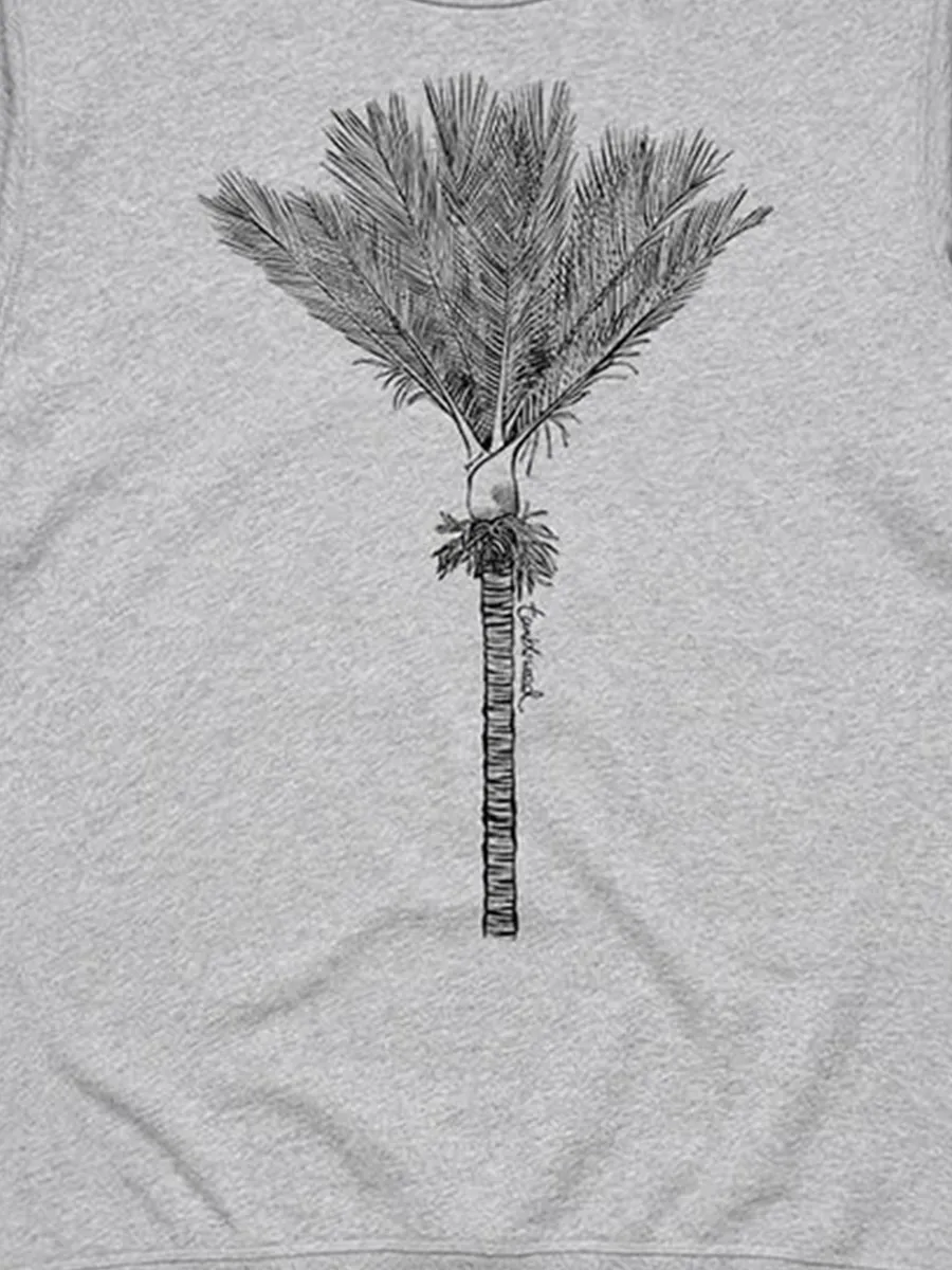A versatile sports shirt with simple tree patterns