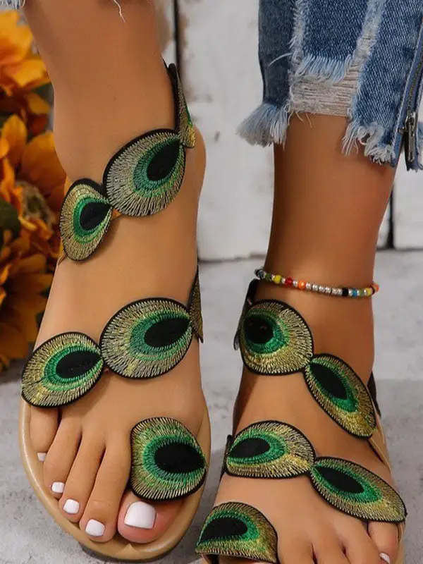 Embroidered Open-Toe Panel Detail Flat Sandals