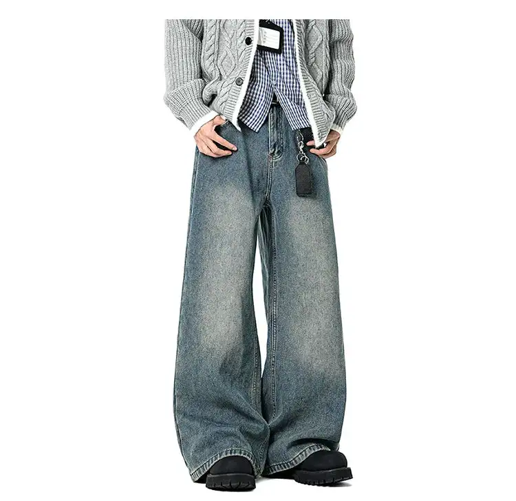 Fade Barrel-Leg Jeans