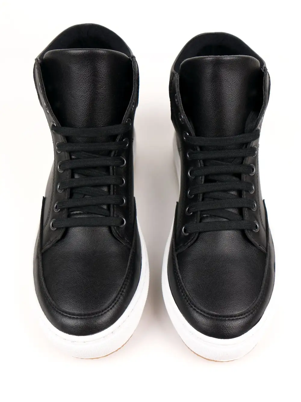 Men's Heritage Country Water Resistant Vegan Leather Casual Sneakers
