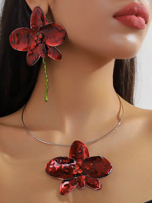 Floral Polished Panel Detail Necklace Earring Set