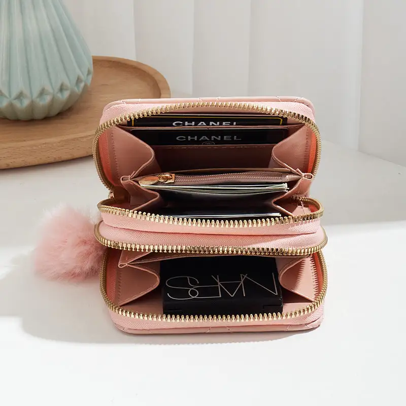 Compact Faux Leather Quilted Zip Wallet Clutch