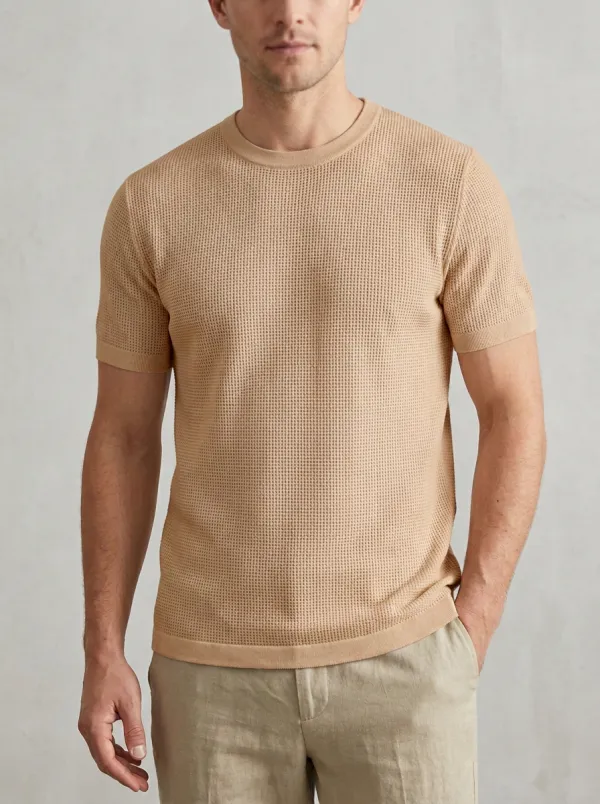 Men's Relaxed Outdoor-Inspired Waffle Knit T-Shirt