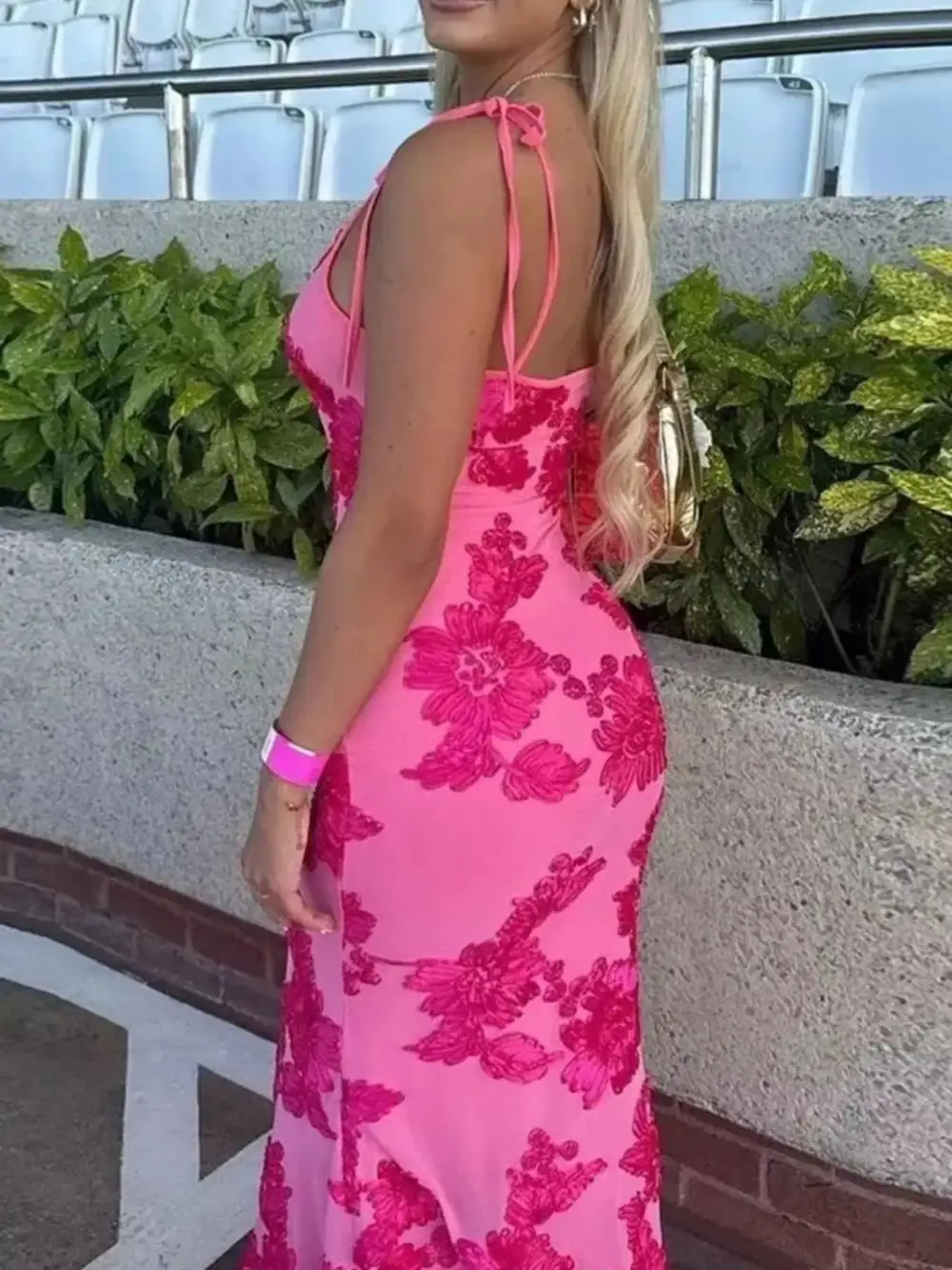 Balanced Detail Floral Maxi Dress