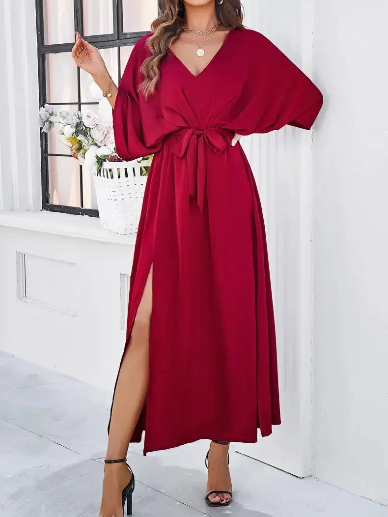 Chic Refined Women's Maxi Dress