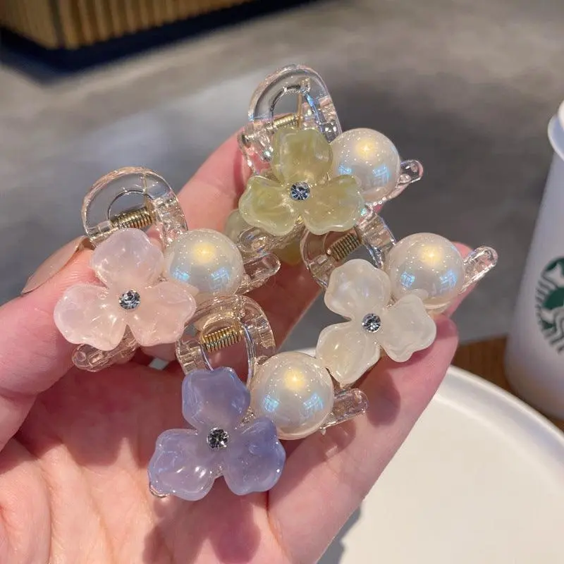 Flower Shapes Fashionable Elegant Hair Hair Claw Clip
