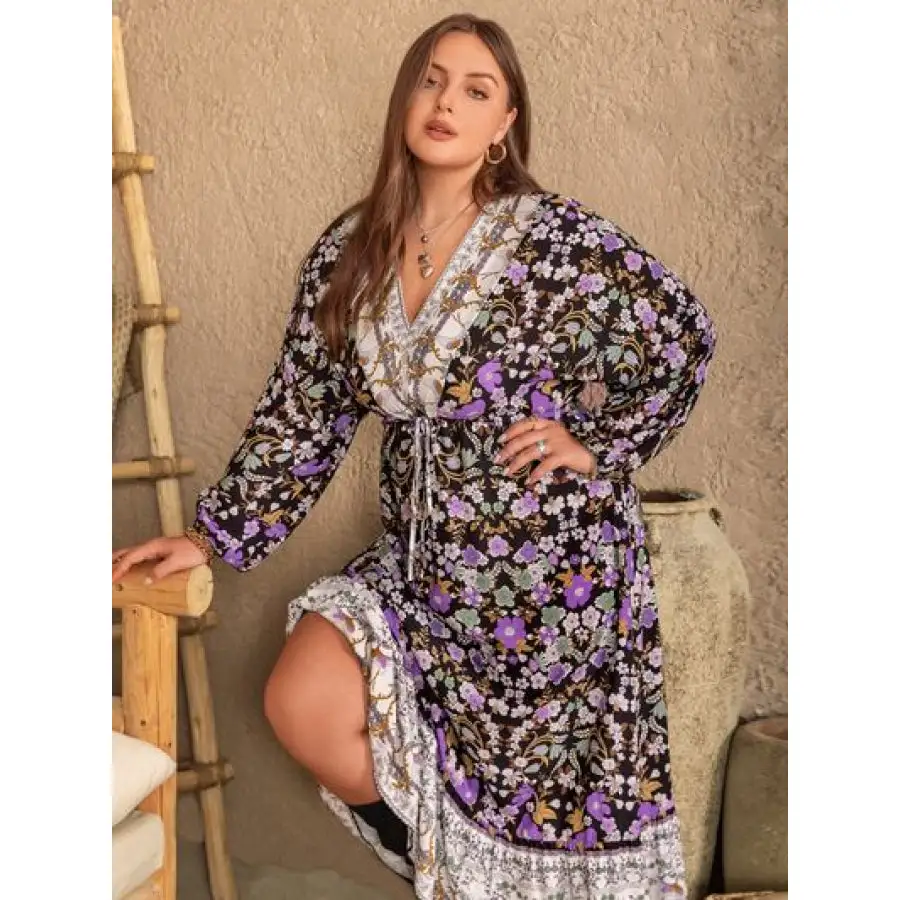Plus Plus Size V-Neck Balloon Sleeve Midi Dress