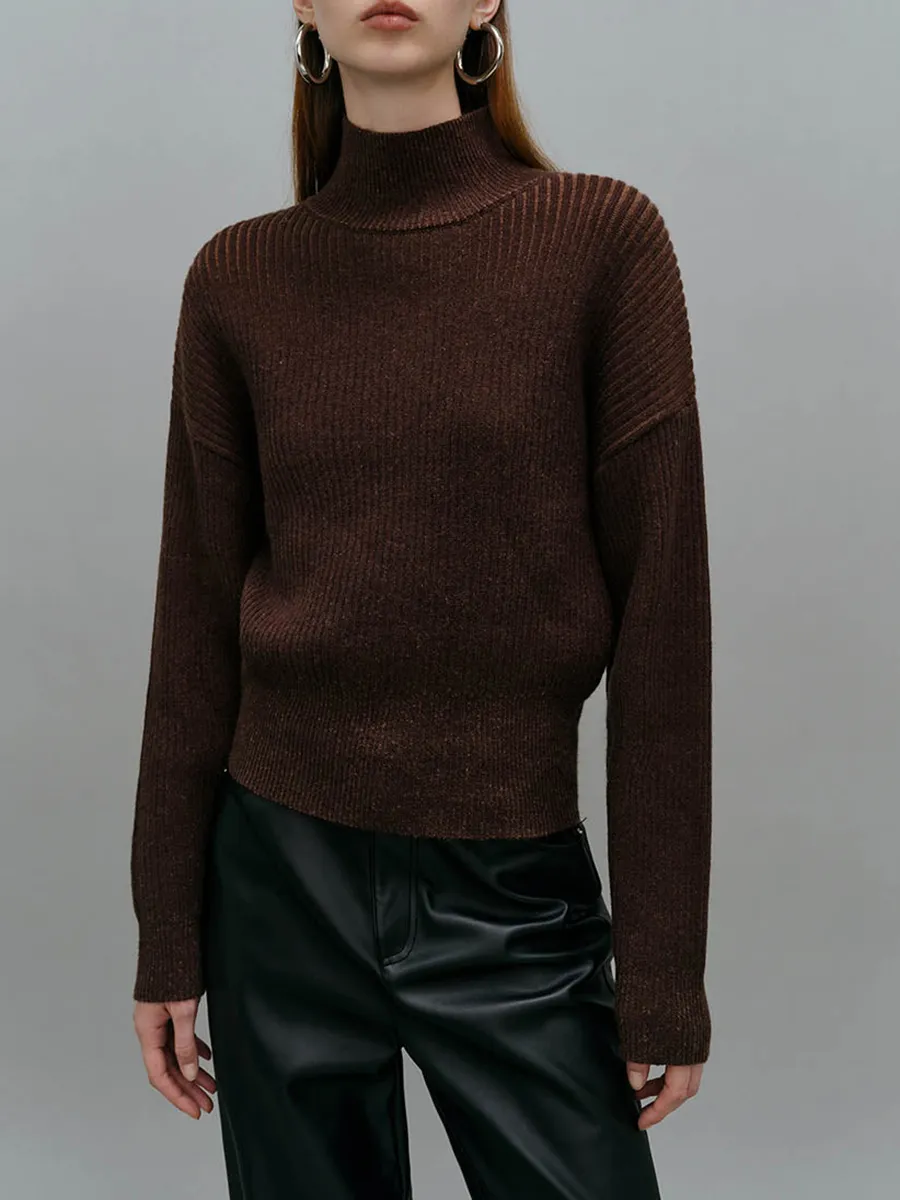 A Solid-Colored High-Neck Casual Knitted Sweater For Ladies
