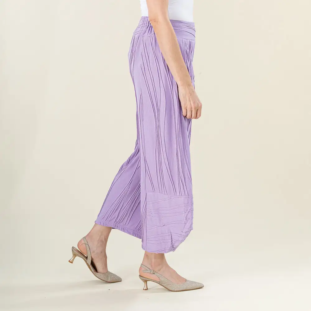 Refined Stitched Wide Leg Capris