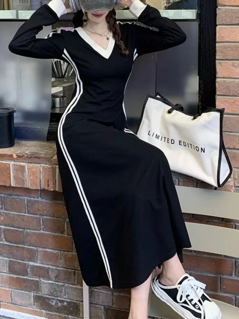 Plus Size V-Neck Long Sleeve Bodycon Midi Dress with Side Stripes
