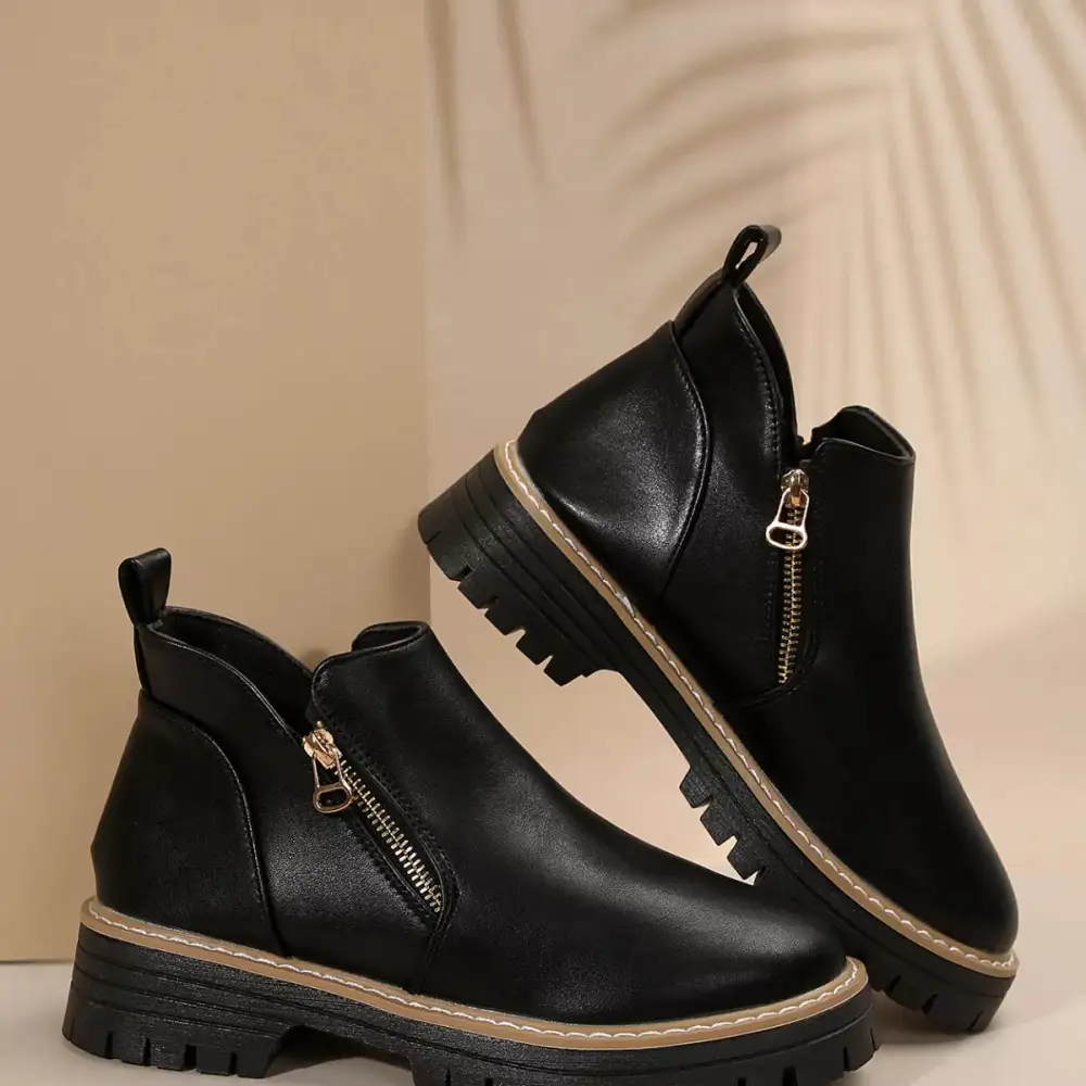 Refined Ankle Boots with Zipper Detail