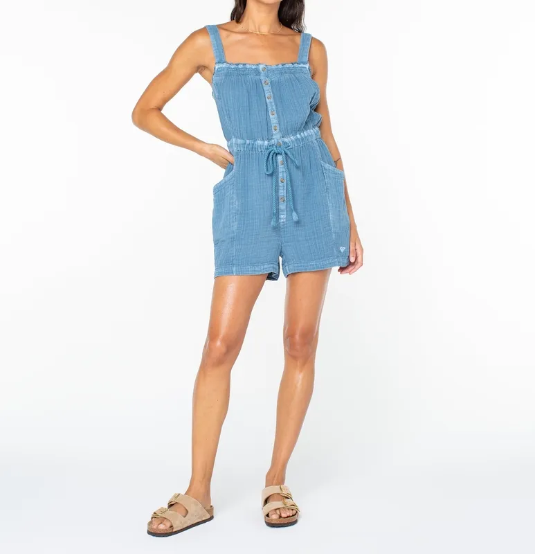 Textured Sleeveless Casual Romper