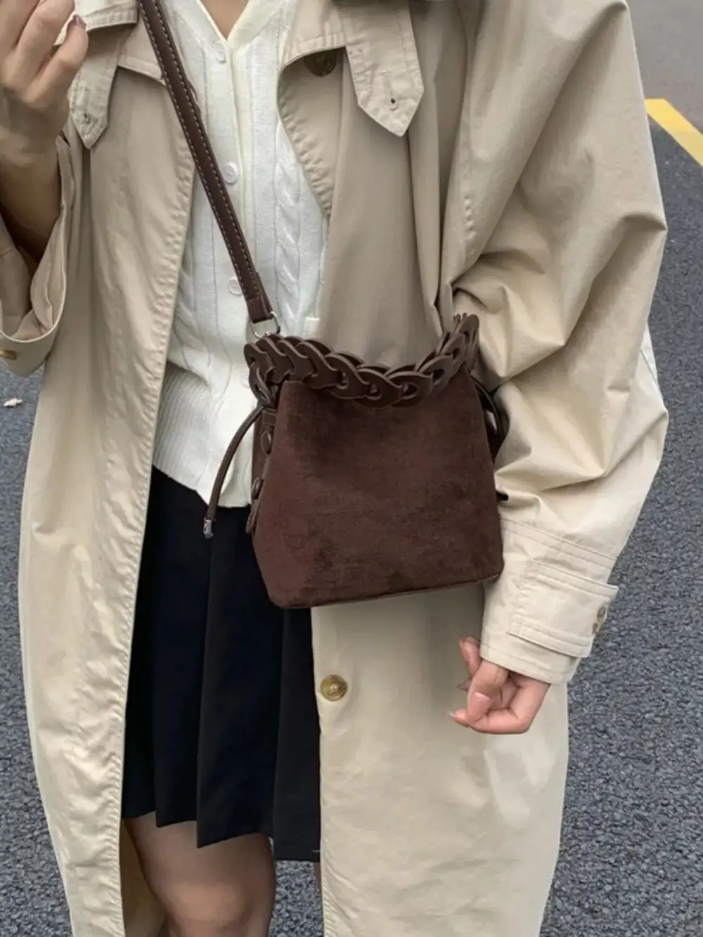 Chain Strap Crossbody Bag