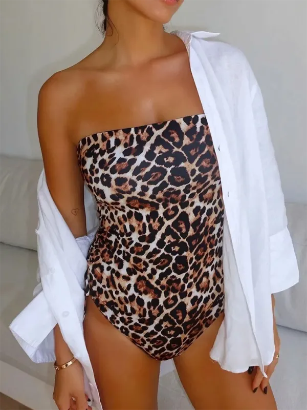 Animal Print Slim Fit Bandeau One Swimsuit